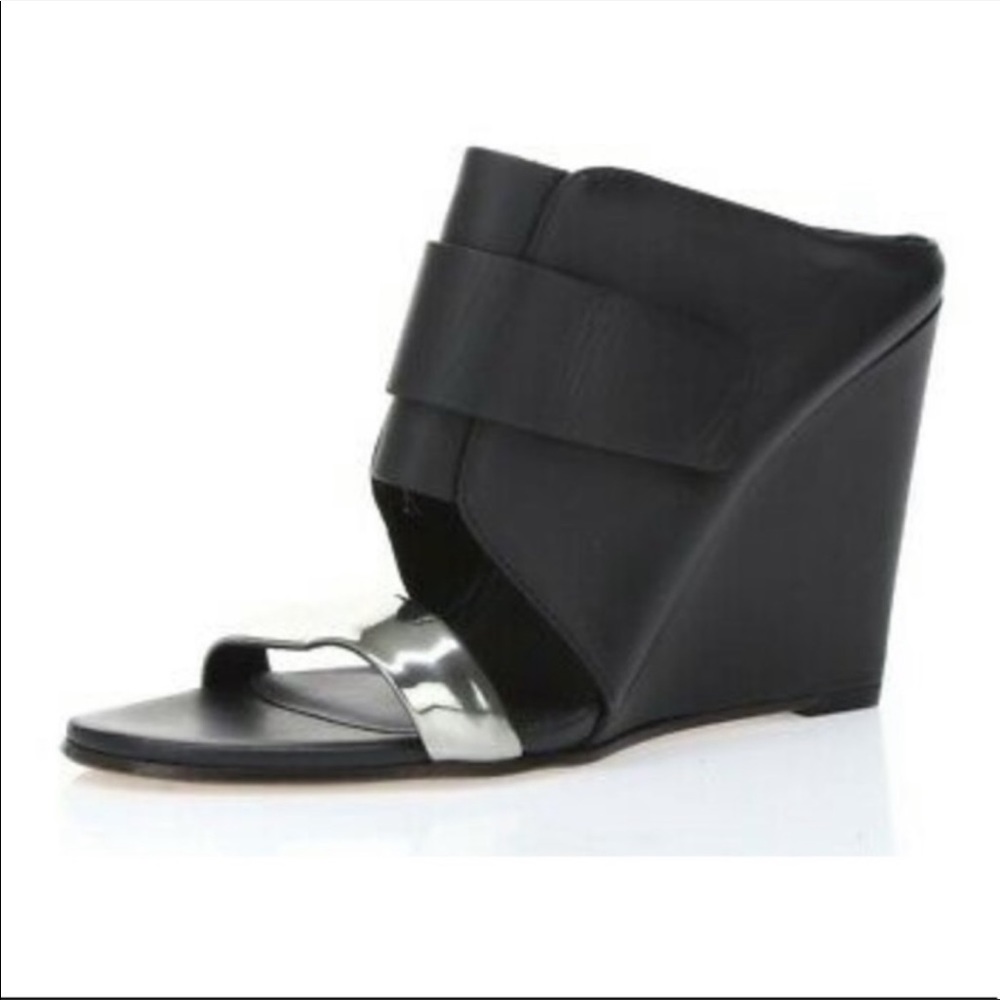 Vince Wedges